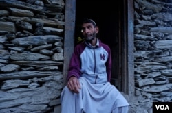 Abdul Jabbar Ganai claims that his life has lost meaning following the killing of his elder son as a result of a leopard attack, in Trikanjan, on the Indian side of Kashmir. (Wasim Nabi for VOA)