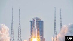 중국 우주정거장에 합체할 멍톈 모듈을 실은 창정 로켓이 31일 원창 위성발사센터에서 발사되고 있다. (자료사진)