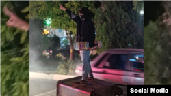 اعتراضات سراسری ایران، شامگاه پنج‌شنبه ۱۲ آبان