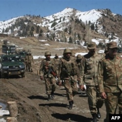 AQSh: Pokiston hukumati jangarilar bilan hamkorlik qiladi