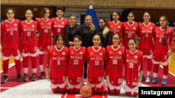 عکسی که فرزانه جمامی سرمربی تیم بسکتبال کنکو از تیم دختران خود منتشر کرده است - عکس: Instagram @farzaneh13.jamami