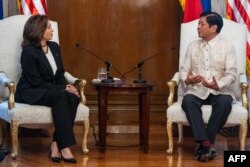 US Vice President Kamala Harris (L) meets with Philippines President Ferdinand 'Bongbong' Marcos Jr at Malacanang Palace in Manila on Nov. 21, 2022.