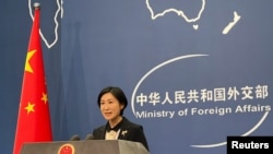 Juru Bicara Kementerian Luar Negeri China Mao Ning berbicara pada konferensi pers di Beijing, China 5 September 2022. (REUTERS/Yew Lun Tian)