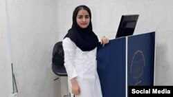 آیلار حقی- شبکه‌های اجتماعی