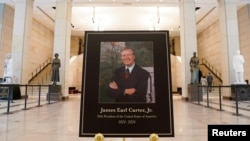 ຮູບພາບອະດີດປະທານາທິບໍດີ ຈິມມີ ຄາຣ໌ເຕີສ ທີ່ຕຶກອາຄານ ລັດຖະສະພາສະຫະລັດ ຫຼື Capitol ໃນນະຄອນຫຼວງ ວໍຊິງຕັນ