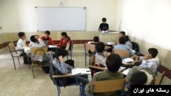 ۱۰۰ هزار کلاس درس بدون معلم هستند. آرشیو