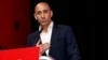 Luis Rubiales prononce un discours lors d'une assemblée générale extraordinaire de la fédération le 25 août 2023.