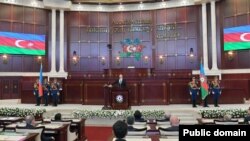 Azərbaycanın rəsmən yeni prezidenti seçildiyi açıqlanan İlham Əliyevin Milli Məclisdə andiçmə mərasimi keçirilib (Foto : prezident.az)