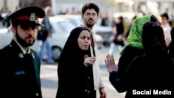 خشونت علیه زنان در خیابانهای ایران به بهانه مقابله با کشف حجاب