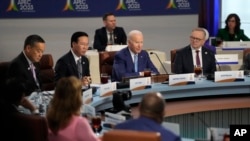 ประธานาธิบดีสหรัฐฯ โจ ไบเดนที่การประชุม APEC ที่ซานฟรานซิสโก เมื่อปี 2023