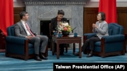 台湾总统蔡英文与台湾邦交国巴拉圭总统当选人佩纳在台北总统府举行会谈（2023年7月12日）