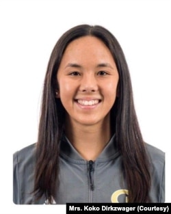 ນາງອາຣີອານາ ເດີກສວາເກີ ນັກລອຍນ້ຳ ມະຫາວິທະຍາໄລ ຈໍເຈຍ ເທັກ