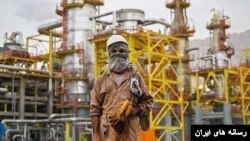 بسیاری از کارگران حوزه پتروشیمی از شرایط کاری خود ناراضی هستند. آرشیو