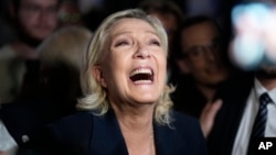 Marin le Pen (Foto: AP/Thibault Camus