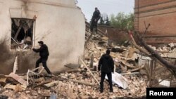 Зеленски рече дека одговорните за воените злосторства „дефинитивно ќе бидат изведени пред лицето на правдата и тоа ќе биде безмилосно“