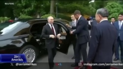 Presidenti Putin në Hanoi kërkon forcimin e partneritetit me Vietnamin