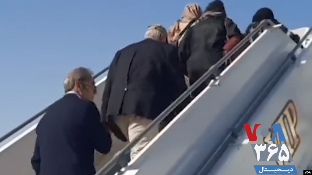 خروج زندانیان ایرانی آمریکایی از ایران (دوشنبه ۲۷ شهریور)