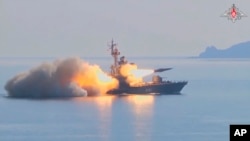 Uji coba rudal anti-kapal di Laut Jepang, 28 Maret 2023, (Layanan Pers Kementerian Pertahanan Rusia via AP)