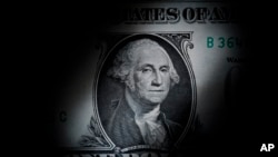 1달러 지폐의 조지 워싱턴 미국 초대 대통령 초상 (자료사진)