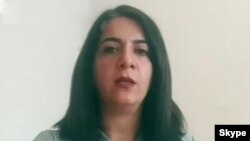 طناز کلاهچیان