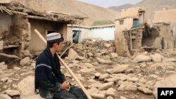 افغانستان لپاره د ماشومانو د ساتنې ادارې په خپل راپور کې ویلي، چې افغانستان یو د بل پسې ټکانونه تجربه کوي، چې سیلابونه ددغې لړۍ وروستي ټکانونه دي چې په تیرو دوو میاشتو کې دغه هیواد ته زیانونه اړولي دي.