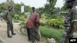 Le général Alexandre Apalo Touré considère que les tatouages sont incompatibles avec la gendarmerie ivoirienne.