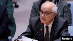 팔레스타인 자치정부의 리야드 만수르 유엔 대사가 2023년 10월 유엔 안전보장이사회에서 연설하고 있다. (자료사진)