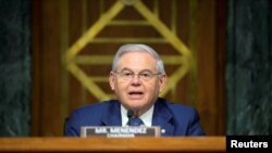 밥 메넨데즈 미국 상원 외교위원장