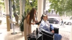 Ukrainian displaced persons open businesses after relocation