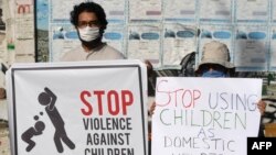 عکس آرشیف از تظاهرات بر ضد خشونت علیه کودکان در پاکستان