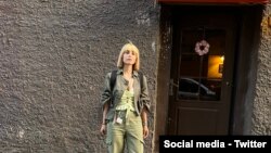  نازیلا معروفیان، خبرنگار