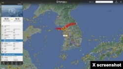 한국 군의 '글로벌 호크'의 지난 17일 항적. 한반도 군사분계선 일대를 수차례 비행한 흔적을 남겼다. 자료=Heo Taejin X계정 / Flightradar24