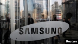 서울 삼성전자 건물 현관에 새겨진 삼성 로고. (자료 사진)