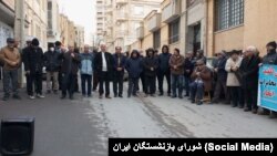 اعتراضات بازنشستگان کشوری، کرمانشاه، سه‌شنبه ۸ اسفند ۱۴۰۲