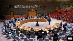 유엔 안보리가 f19일 북한의 대륙간탄도미사일 발사에 대응한 긴급회의를 개최했다.