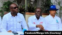 Bakambi ba mangomba maike ma opposition, (G-D) Martin Fayulu, Delly Sesanga, Augustin Matata Ponyo na Moïse Katumbi na bokutani na panza nsango na Kinshasa, RDC, 16 sanza ya motoba 2023. (Facebook/Wangu info)