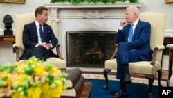 Шведска ќе го направи нашиот сојуз посилен и има исти вредности што ги имаме во НАТО, му рече Бајден на Кристерсон пред нивниот состанок во Белата куќа 