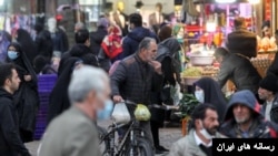 تورم بالا در ایران معیشت خانواده‌ها را با چالش روبه‌رو کرده است