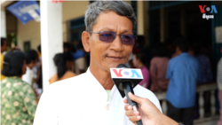  ម្ចាស់​សន្លឹក​ឆ្នោត​នៅឃុំក្រយាខេត្តកំពង់​ធំ​ចេញទៅបោះឆ្នោត​ ដោយ​គ្មាន​គណបក្ស​ជំទាស់