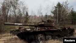 САД ќе обезбедат нови 300 милиони долари нова воена помош за Украина во пакетот што се очекува да вклучи муниција за украинскиот ракетен одбранбен систем Патриот, изјавија претставници на Одделот за одбрана за Гласот на Америка.