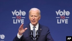 Presidenti Joe Biden mban fjalim gjatë takimit "Prosperity Summit" më 16 korrik, 2024 në Las Vegas/AP