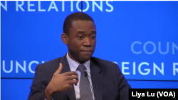 2024年2月23日，美国财政部副部长沃利·阿德耶莫(Wally Adeyemo)在外交关系协会就美国对俄罗斯施加新制裁发表讲话。