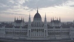 Изолиран во Европа, унгарскиот премиер Виктор Орбан се надева дека Трамп ќе се врати