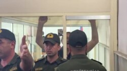 Tofiq Yaqublu məhkəmədə etiraz edib: "Diktator Əliyevi dəstəkləməyin"