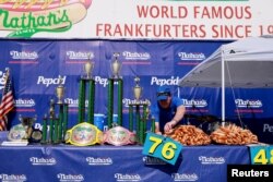 USA-JULYFOURTH/NATHANS