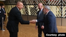 İlham Əliyev və Nikol Paşinyan