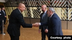 İlham Əliyev və Nikol Paşinyan