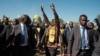 Zimbabwe Opposition Leader Promises Prosperity in Election Campaign Launch 