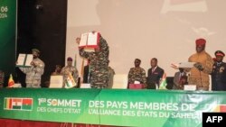 Les trois pays de l'Alliance des États du Sahel (le Mali, le Burkina Faso et le Niger) ont tous pris des mesures répressives contre la presse.