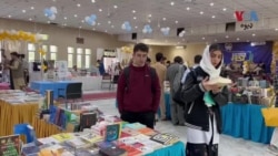 په خیبر مېډېکل کالج پېښور کې د کتابونو میله جوړه شوې خو اکثره زده کونکي وايي، د کتاب لوستلو شوق یې بلکل ختم شوی، دلیل یې څه دی؟ 